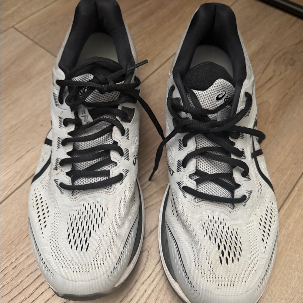 Men’s sneakers 3 pairs - Picture 9 of 10